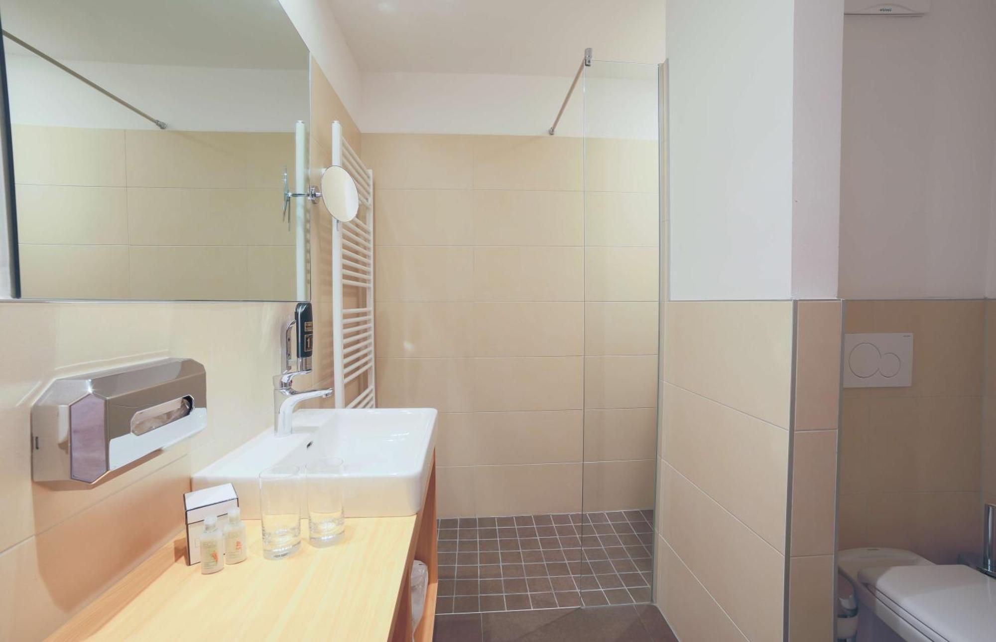 Hotel Bergkristall 말니츠 외부 사진
