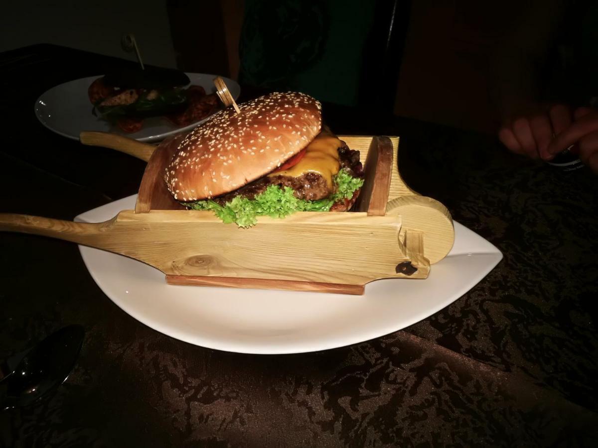 Hotel Bergkristall 말니츠 외부 사진